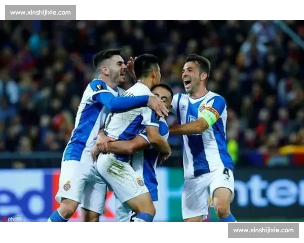 莫陆军迎战罗马欧战焦点对决实力与战术全面较量谁将掌控节奏胜负走向